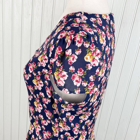 Betsey Johnson Navy Blue Floral Print Chiffon Fit and Flare Dress Women's Size 6 - Picture 8 of 14